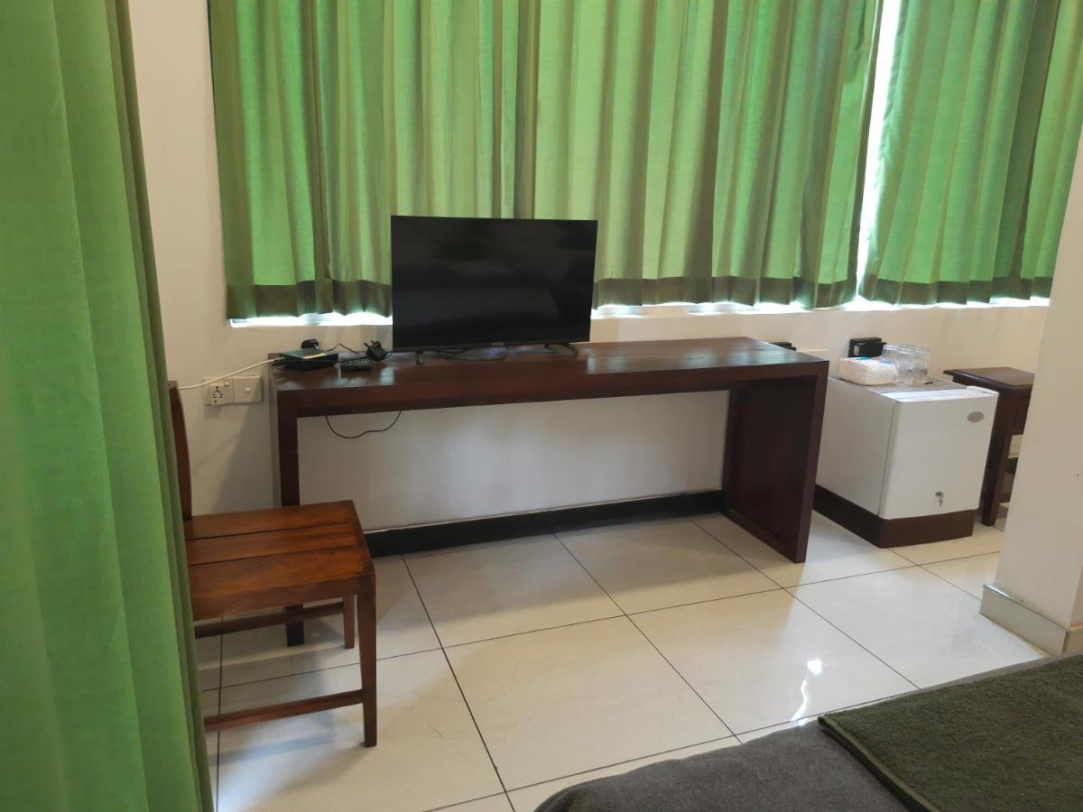 Silent Oasis Apartment Ella Bagian luar foto